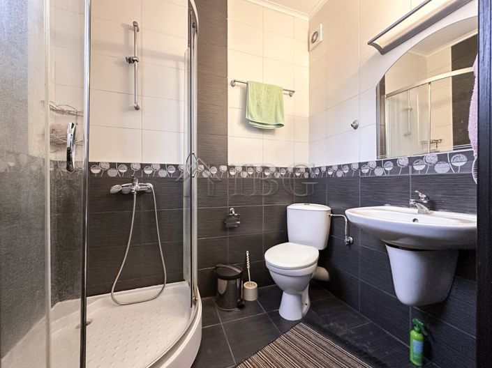 Image No.16-2 Bed Apartment for sale