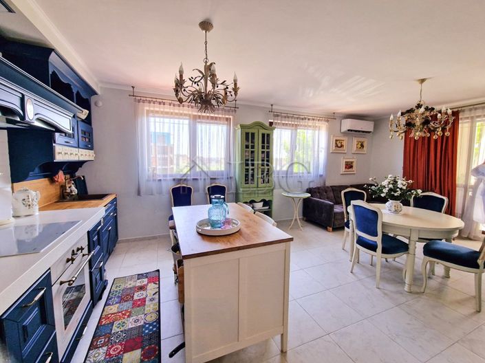 Image No.6-3 Bed Apartment for sale