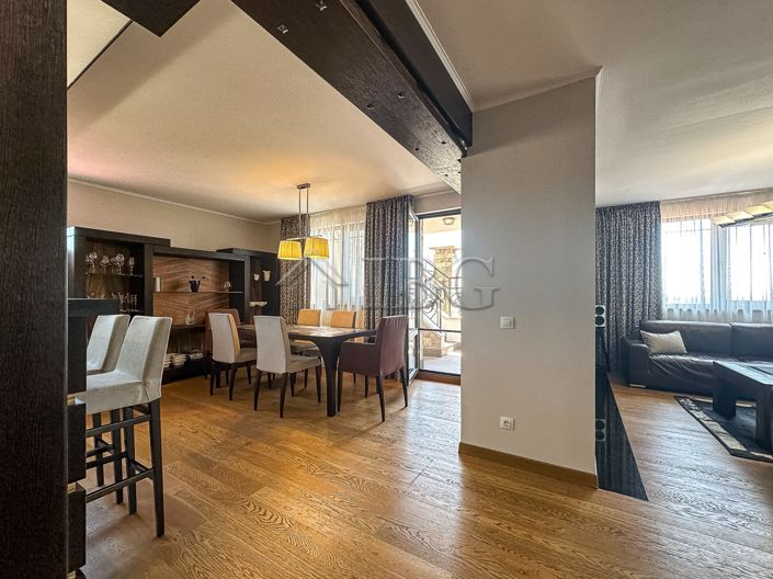 Image No.20-4 Bed Apartment for sale