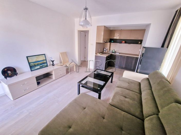 Image No.1-12 Bed Hotel for sale