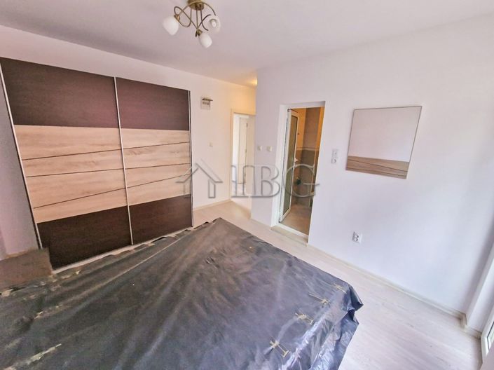 Image No.16-12 Bed Hotel for sale