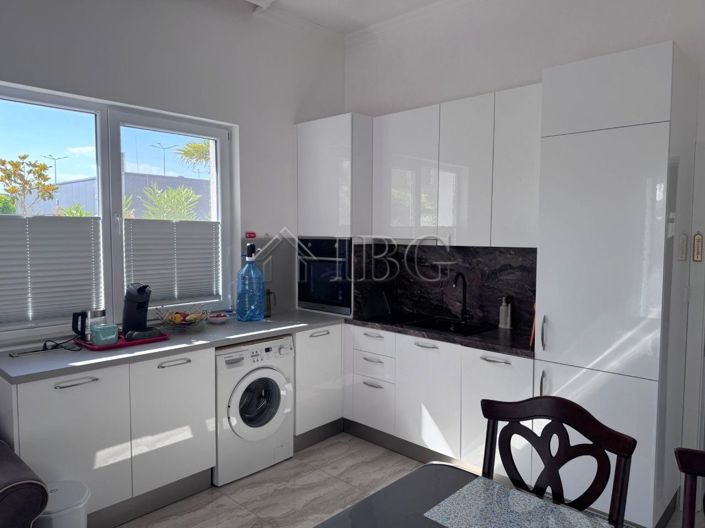 Image No.10-1 Bed Apartment for sale