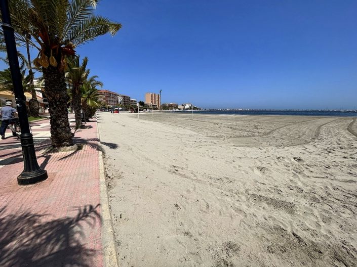 Image No.23-4 Bed Property for sale