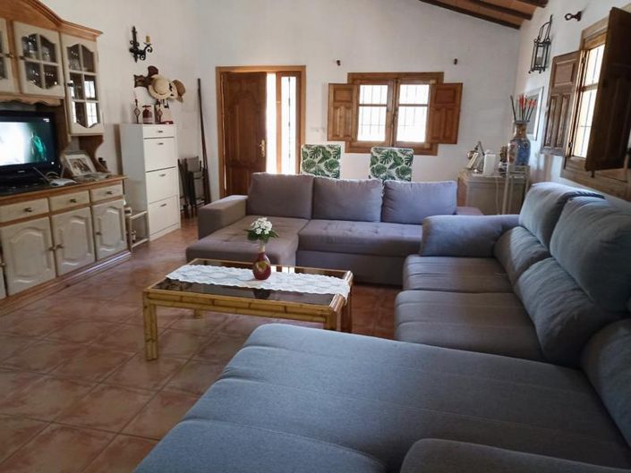 Image No.4-3 Bed Country House for sale