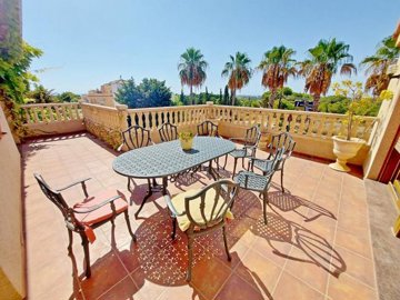 g9ecce6d1-7b63-4def-b25c-5e6f2c1a95c1