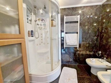 g7af19bcf-0055-4ff1-b010-eb0e7ceb0df5