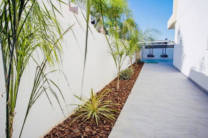 Image No.16-3 Bed Property for sale