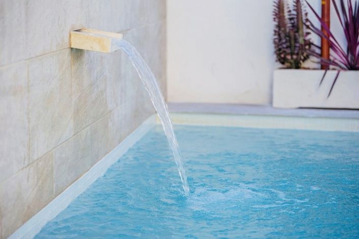 Image No.18-3 Bed Property for sale