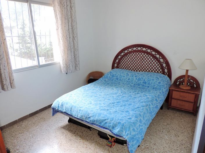 Image No.8-4 Bed Property for sale