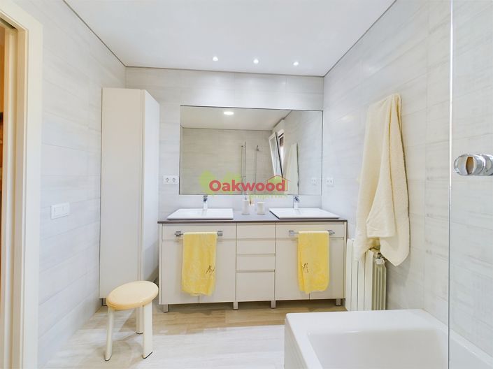 Image No.34-4 Bed Villa for sale