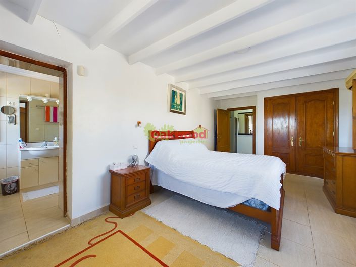 Image No.21-4 Bed Villa for sale