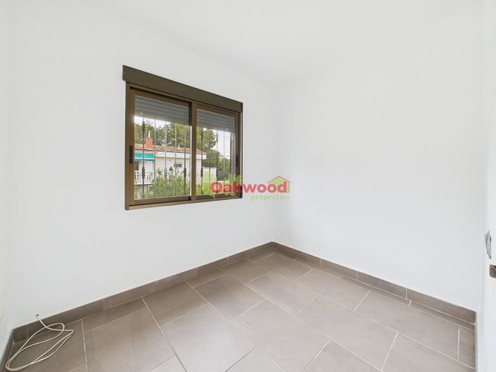 Image No.16-4 Bed Apartment for sale