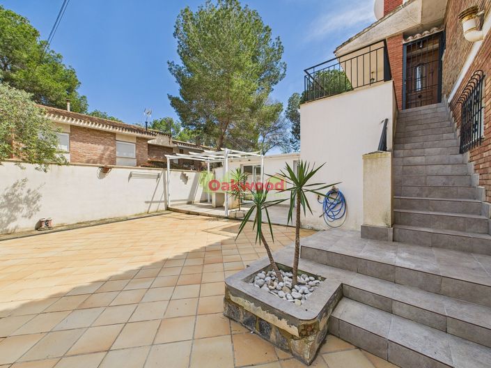 Image No.2-4 Bed Apartment for sale