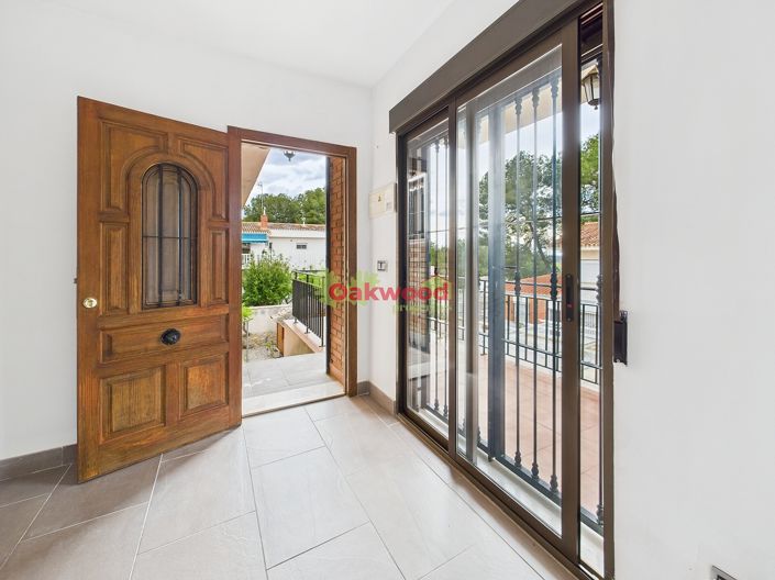 Image No.6-4 Bed Apartment for sale