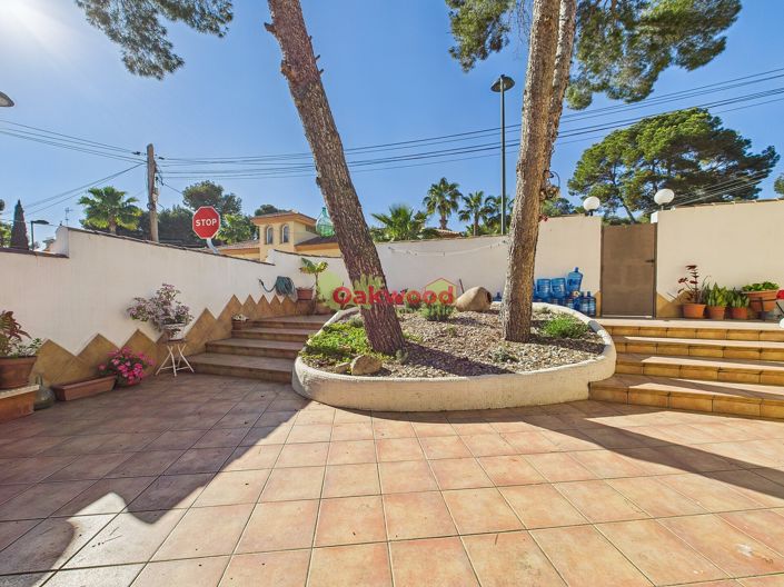 Image No.31-3 Bed Villa for sale