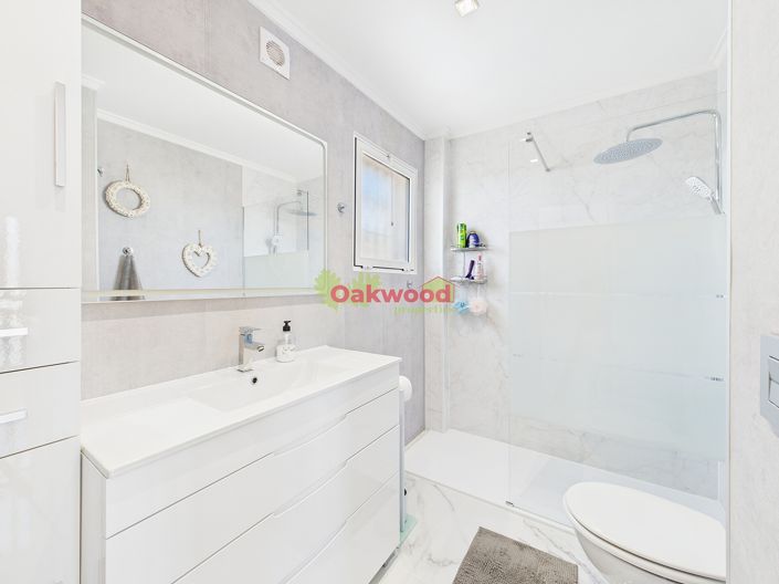 Image No.21-3 Bed Villa for sale