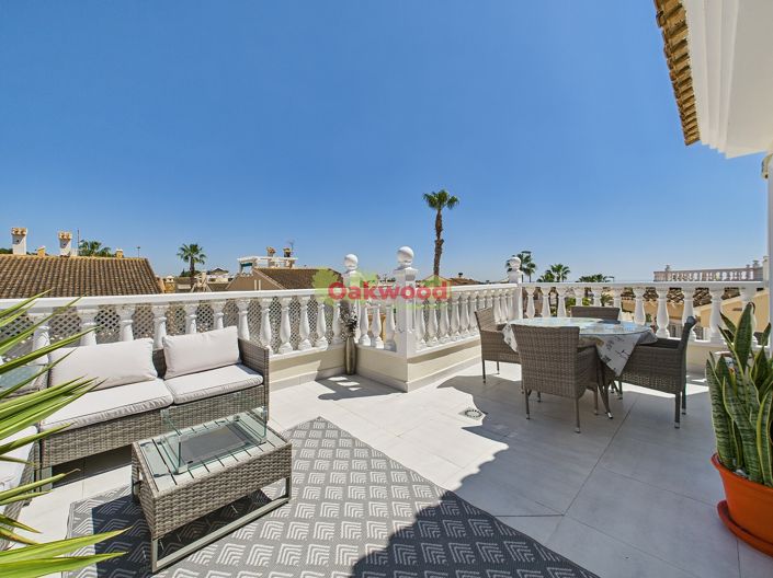 Image No.29-3 Bed Villa for sale