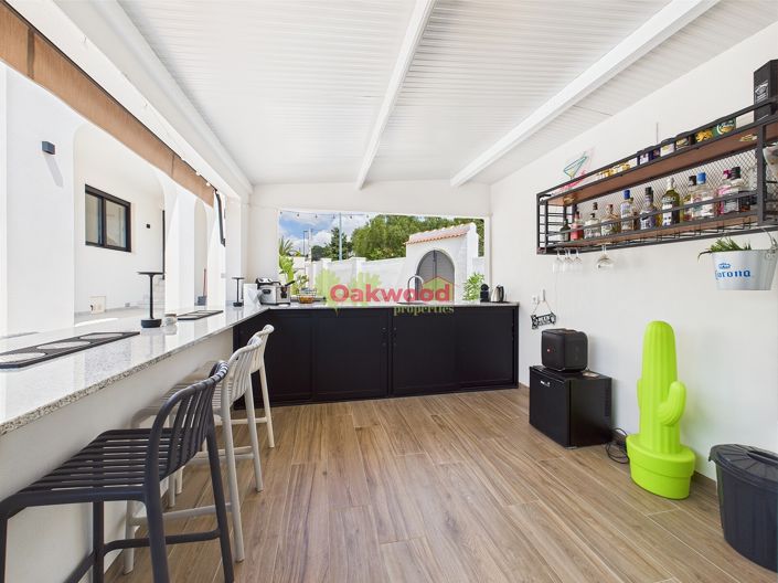 Image No.45-4 Bed Villa for sale