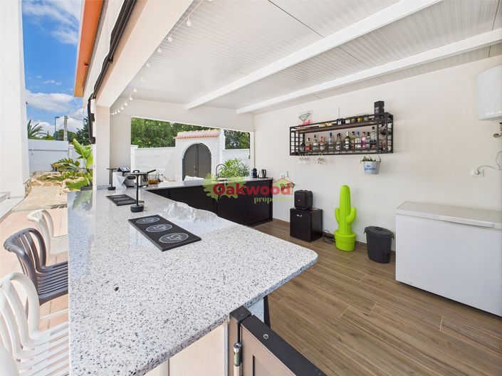 Image No.47-4 Bed Villa for sale