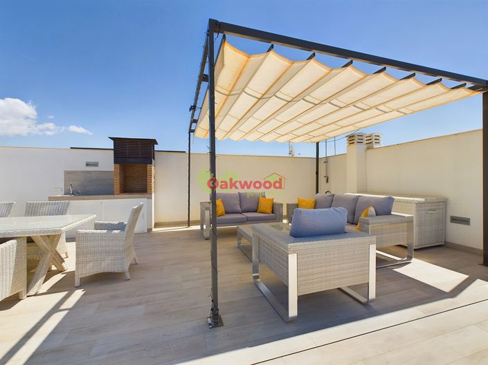 Image No.40-3 Bed Property for sale