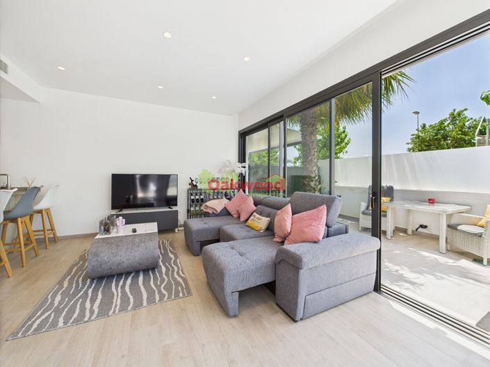 Image No.5-3 Bed Property for sale