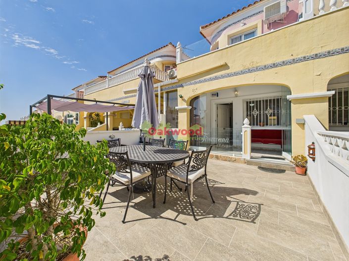 Image No.1-3 Bed Townhouse for sale