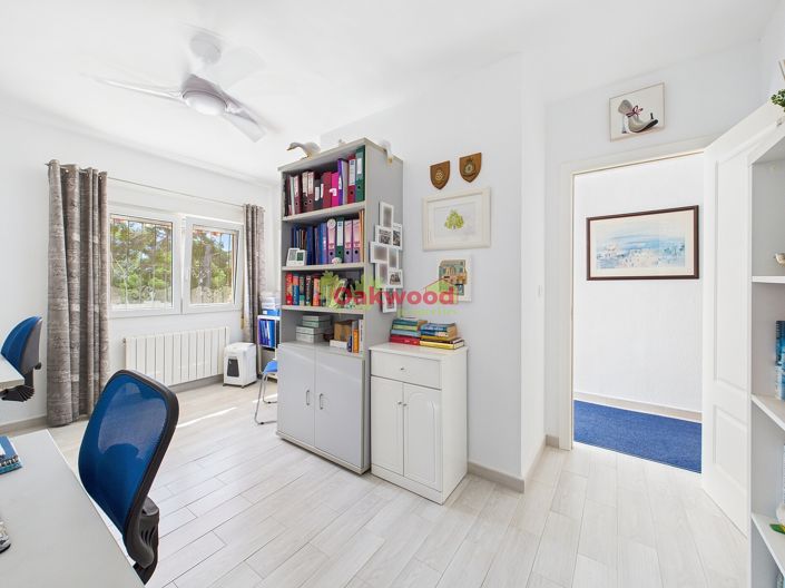 Image No.25-6 Bed Villa for sale