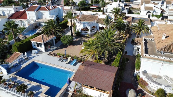 Image No.42-3 Bed Villa for sale