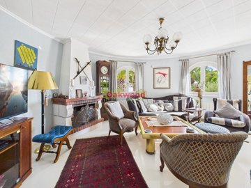 gcam04245g0-pr0063-still022