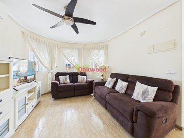 gcam04245g0-pr0067-still028