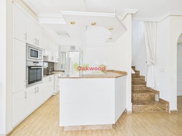 gcam04245g0-pr0067-still022