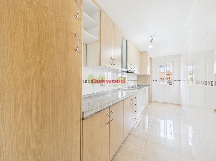 Image No.8-2 Bed Apartment for sale