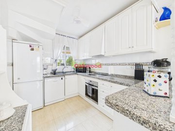 gcam04245g0-pr0068-still005