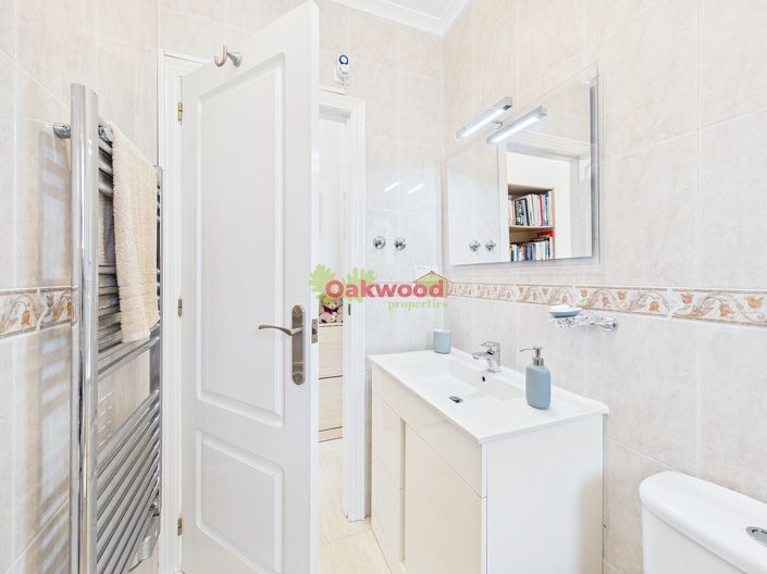 Image No.25-3 Bed Villa for sale