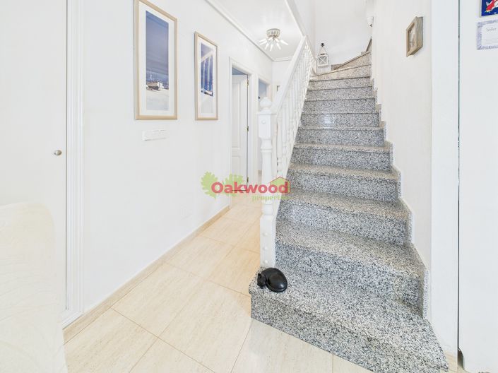 Image No.28-3 Bed Villa for sale