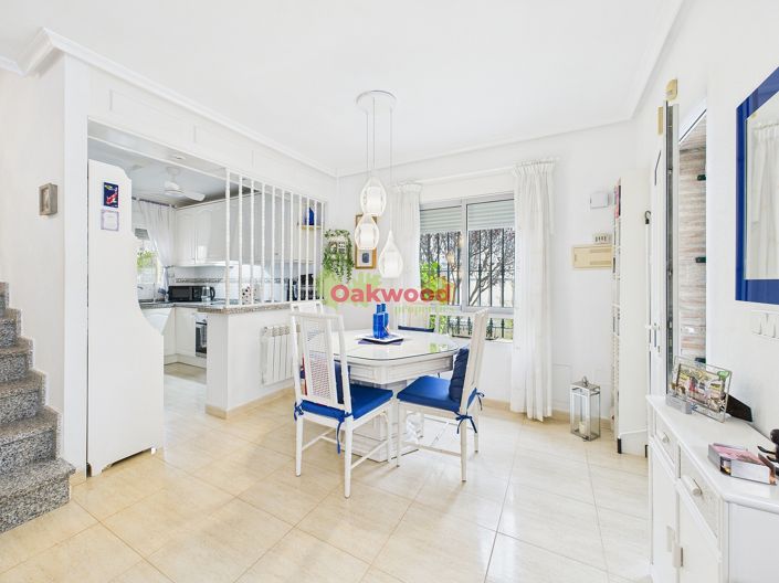 Image No.7-3 Bed Villa for sale