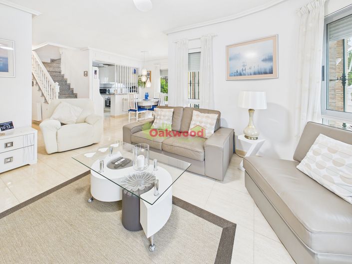 Image No.9-3 Bed Villa for sale