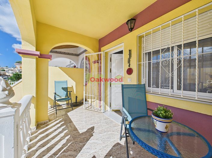 Image No.20-2 Bed Townhouse for sale