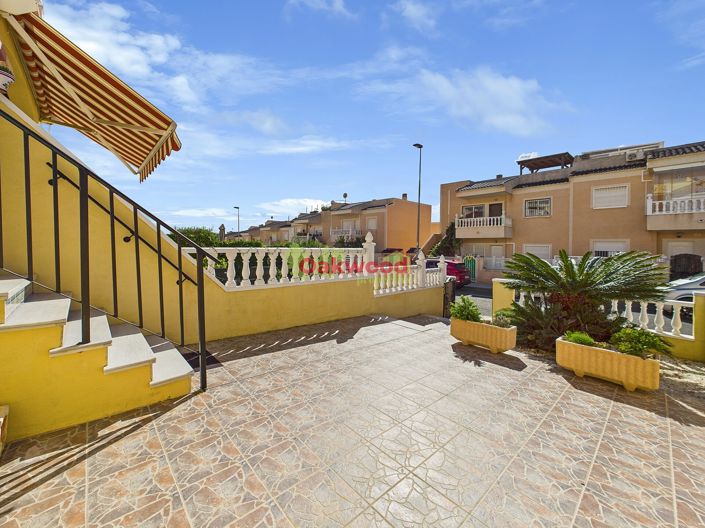 Image No.21-2 Bed Townhouse for sale