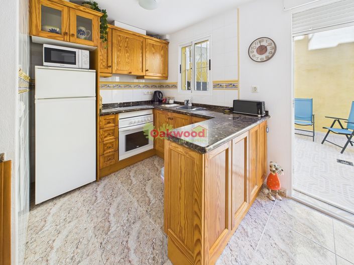 Image No.6-2 Bed Townhouse for sale