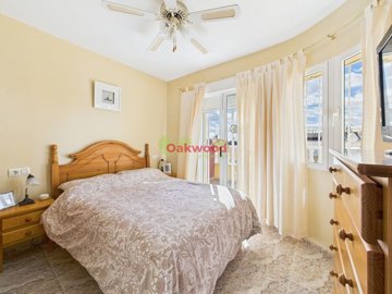 gcam04245g0-pr0072-still015