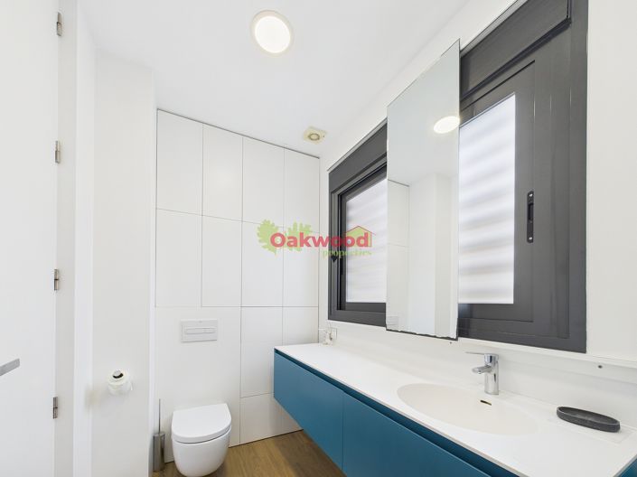 Image No.28-4 Bed Villa for sale