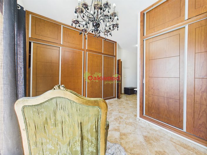 Image No.28-5 Bed Villa for sale