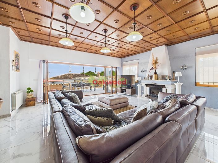 Image No.3-5 Bed Villa for sale