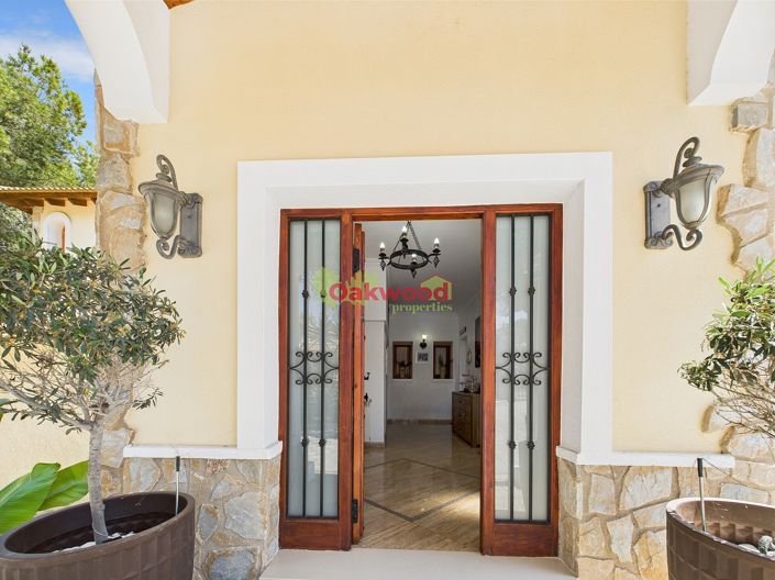 Image No.58-5 Bed Villa for sale