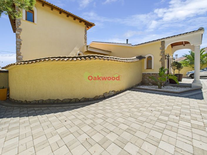 Image No.60-5 Bed Villa for sale