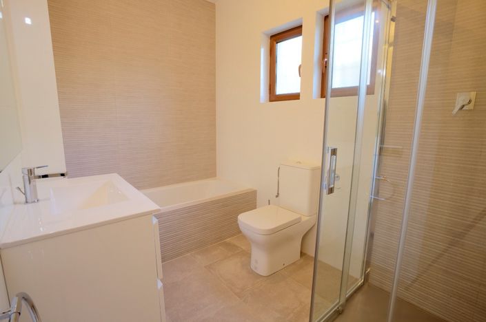 Image No.17-3 Bed Villa for sale