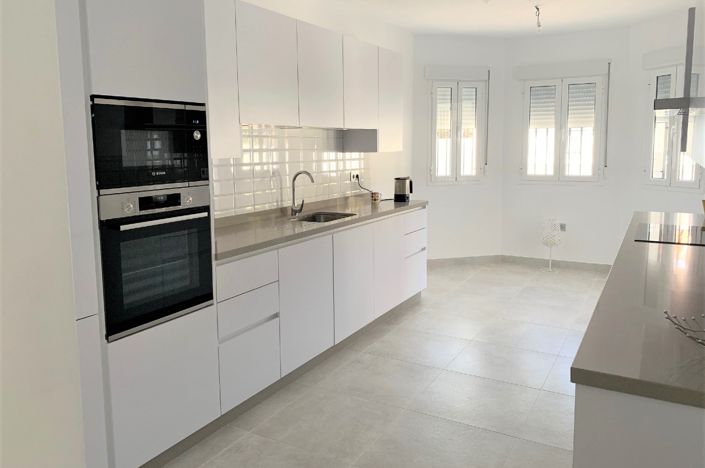 Image No.2-3 Bed Villa for sale