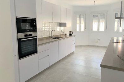 da960bb5bdcdc36aa9f836df530a9e3c99438