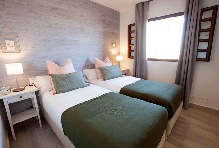 Image No.10-2 Bed Apartment for sale